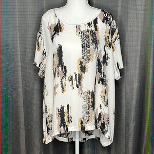 14th & UNION CREAM BLACK HI LO SHORT SLEEVED BLOUSE Medium